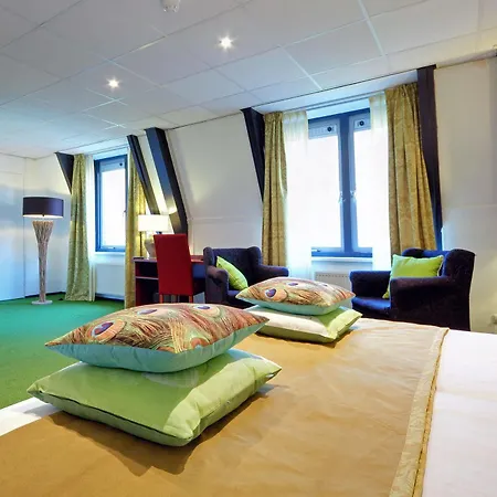 Fletcher Boshotel De Lochemse Heuvels Отель 4*