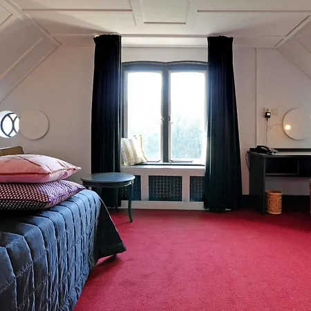 Hotel Boetiek Bonaparte Lochem 4*